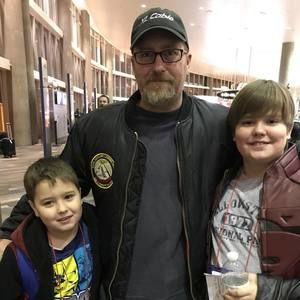 Meet your Posher, Robert